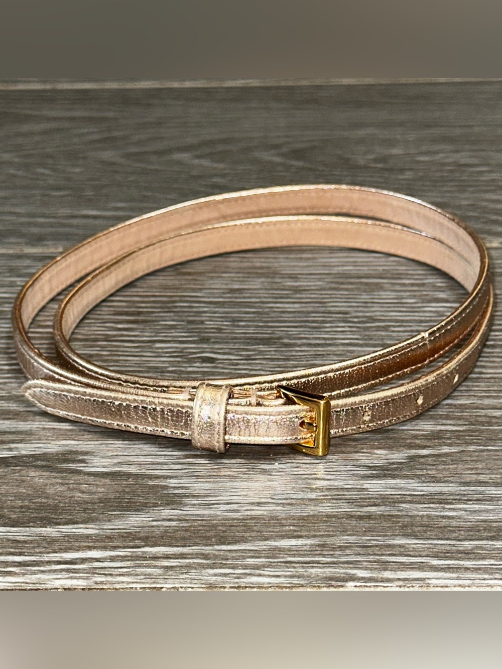 J.CREW Rose Gold Metallic Leather Skinny Leather Belt Women M Adjustable Classic